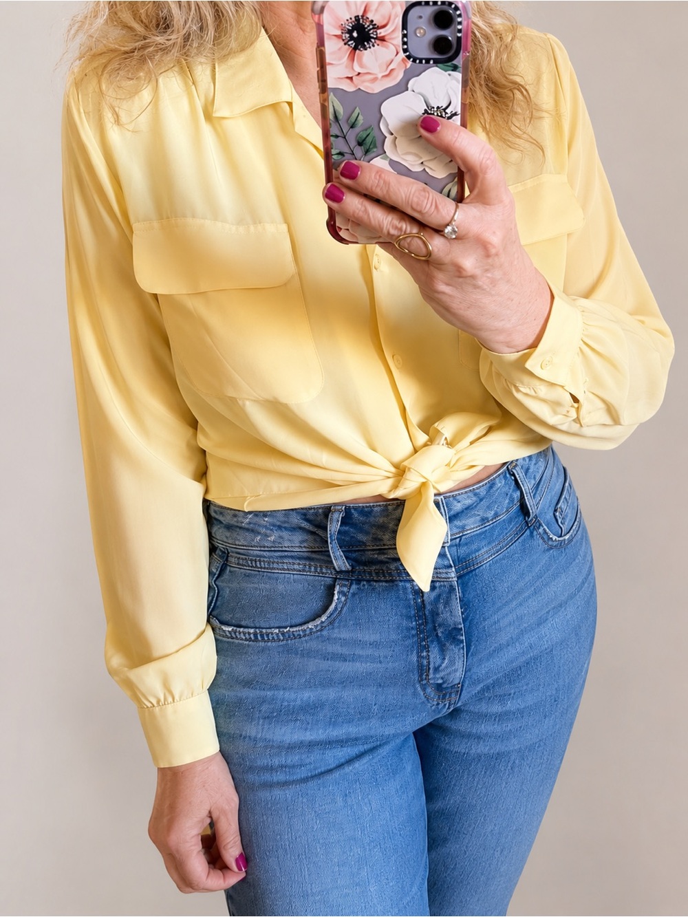 Vintage Soft butter Yellow Full Sleeves Blouse Collared - Picture 2 of 15